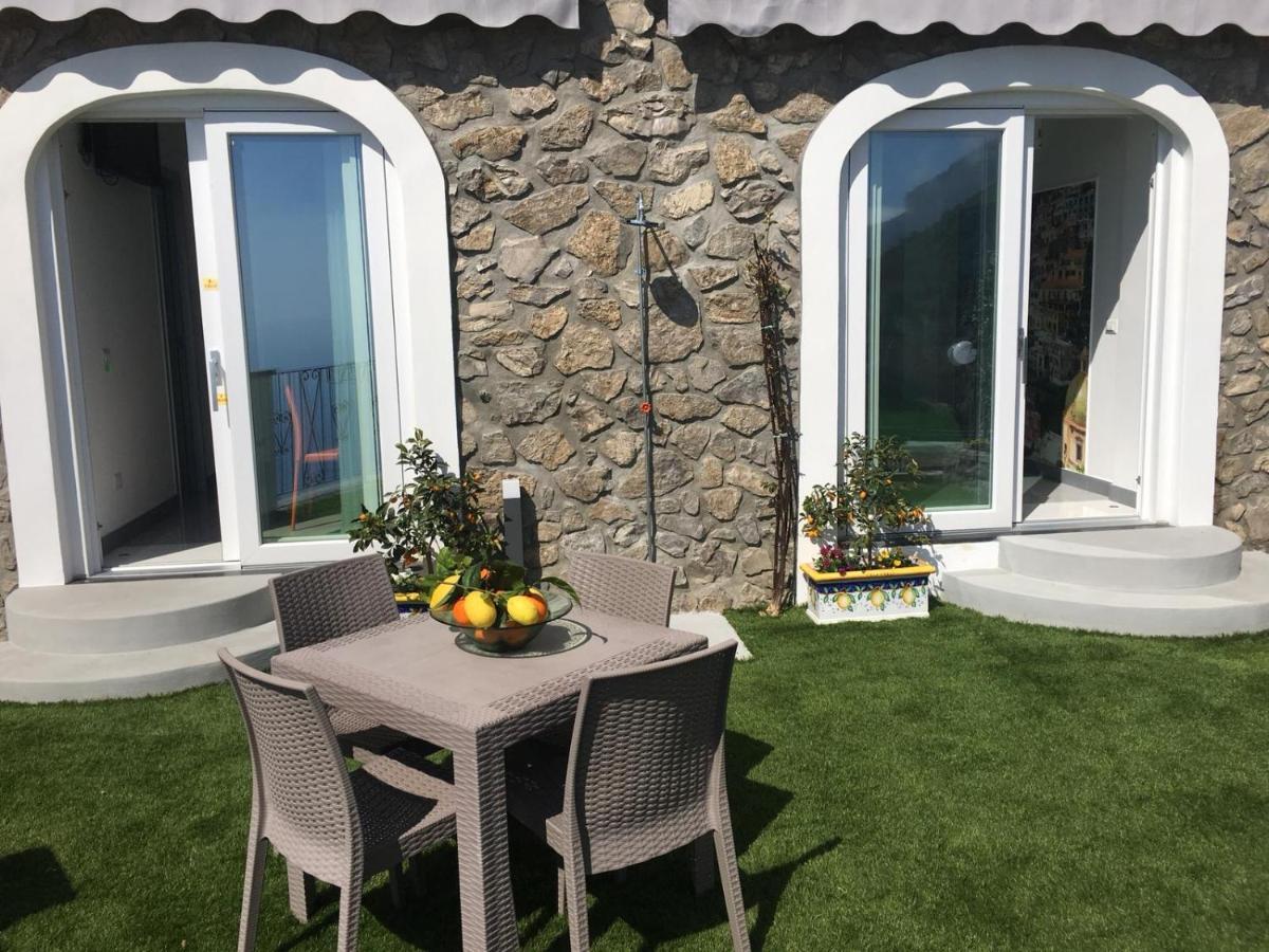 Gresy Appartamento Suite Positano Exterior foto